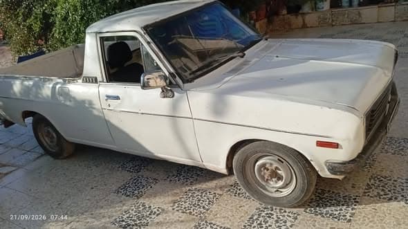 نيسان بيك أب 1993
