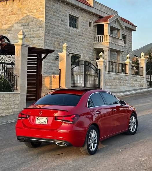 مرسيدس A220 2019 - صورة 4