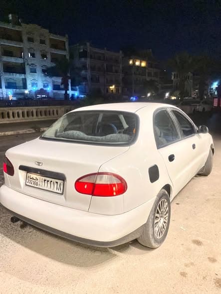 دايو لانوس 2002