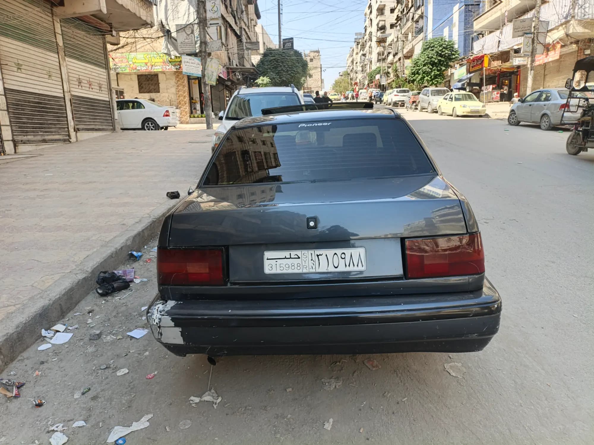 فولفو 460 موديل 1994 بحالة جيدة - صورة 5