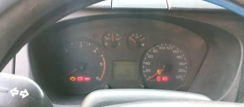 فورد ترانزيت 2010 - سيارة نقل عملية وموثوقة - صورة 6