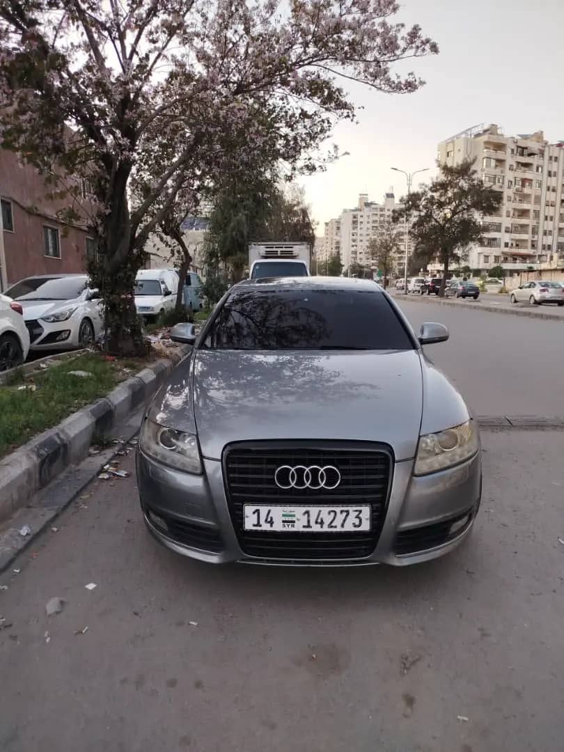أودي A6 موديل 2011 بحالة ممتازة