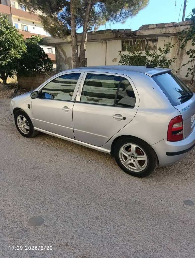 سكودا فابيا 2002 بحالة جيدة واقتصادية