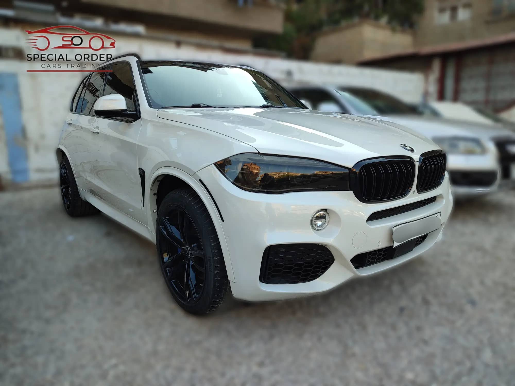 بي إم دبليو X5 موديل 2018 بحالة ممتازة