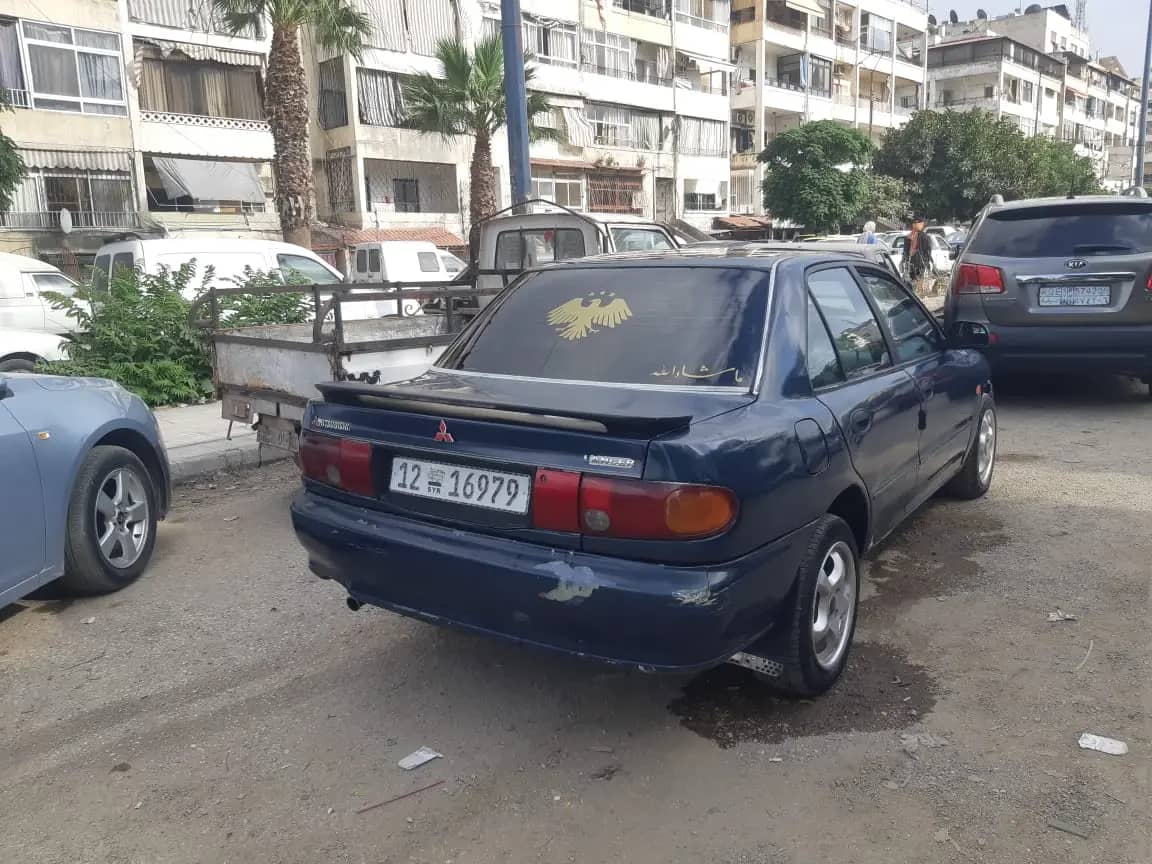 ميتسوبيشي لانسر 1993 بحالة جيدة