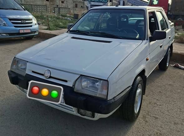 سكودا كارد 1995