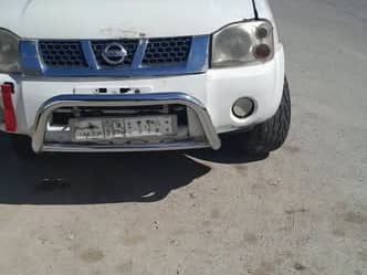 نيسان بيك أب 2006