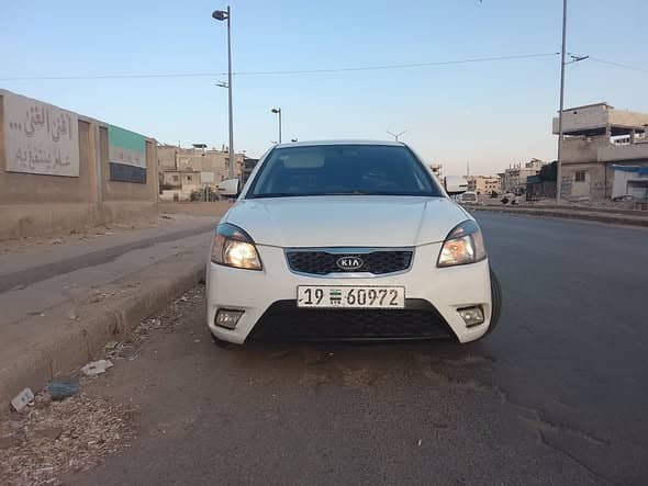 كيا ريو 2011