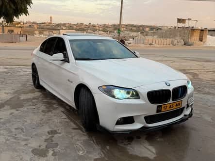 بي إم دبليو 520 2013