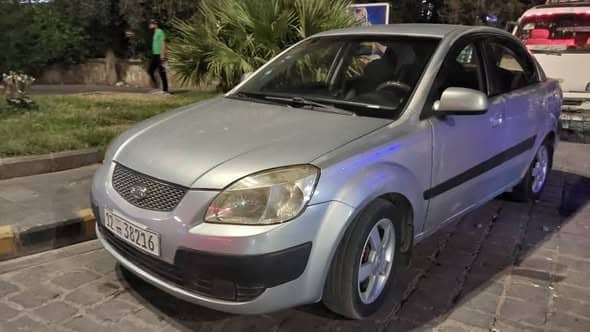 كيا ريو 2007
