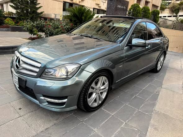 مرسيدس C200 2013
