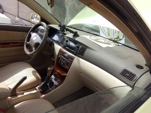 بي واي دي F3 2011