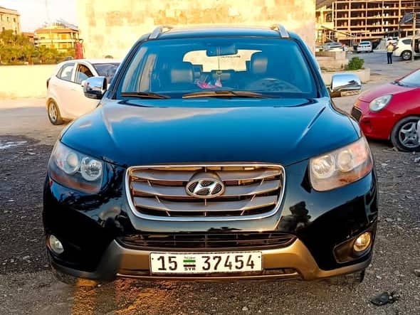 هيونداي سانتافي 2010