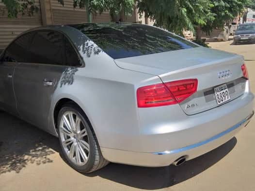 أودي A8 2013