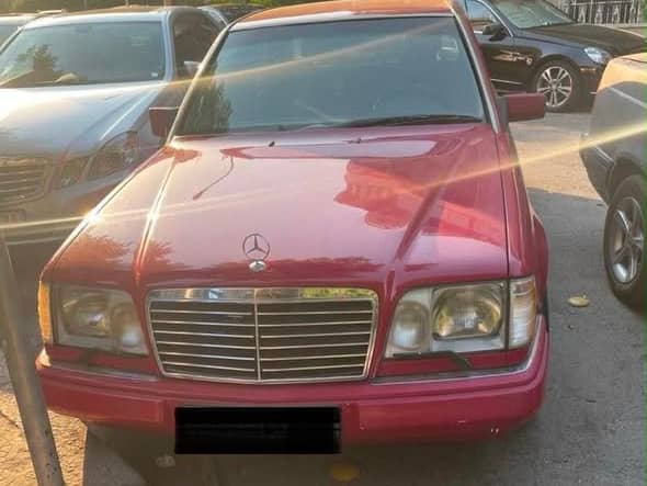 مرسيدس E220 1998
