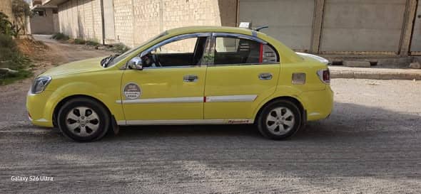 كيا ريو 2010