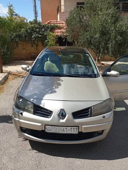 رينو ميغان 2006