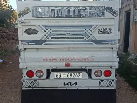 كيا K2700 2007