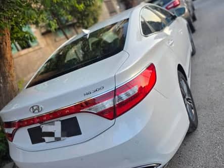 هيونداي غراندور 2014