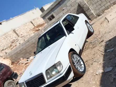 مرسيدس 300 2001