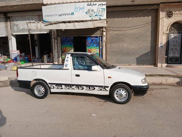 سكودا Pickup 1999