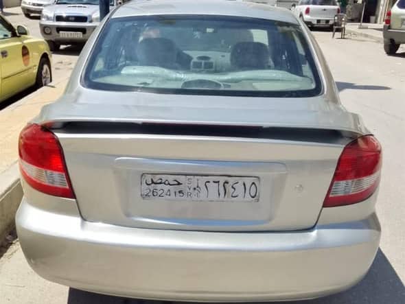 كيا ريو 2002