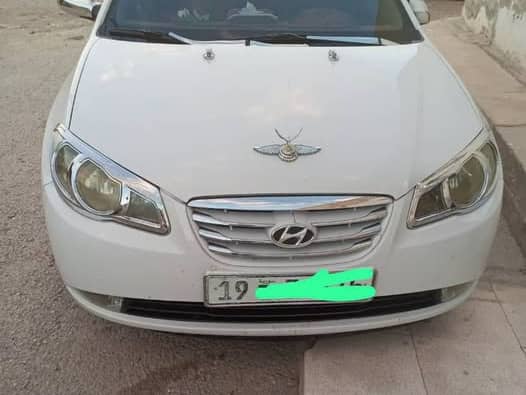 هيونداي أفانتي 2011
