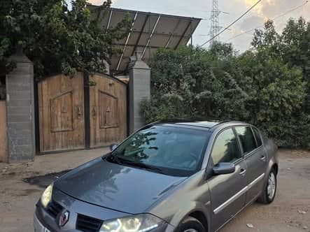 رينو ميغان 2006