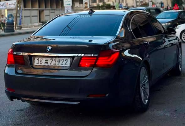 بي ام دبليو 730Li 2013