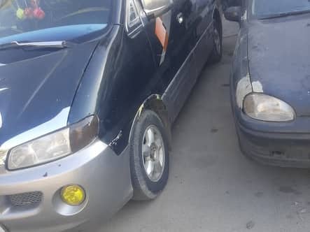 هيونداي ستاركس 2000
