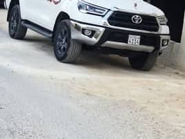 تويوتا هايلوكس 2024