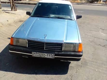 مازدا 929 1983