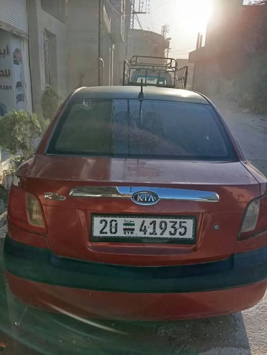كيا ريو 2007