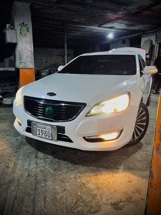 كيا K7 2011