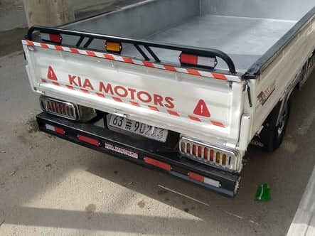 كيا 2700 2001