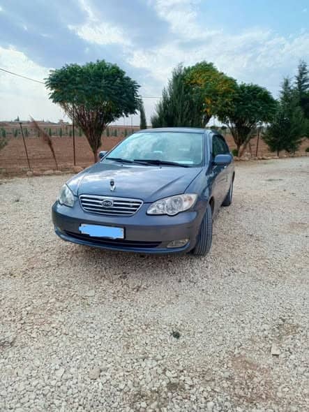 بي واي دي F3 2012