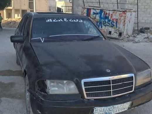 مرسيدس 200 2001