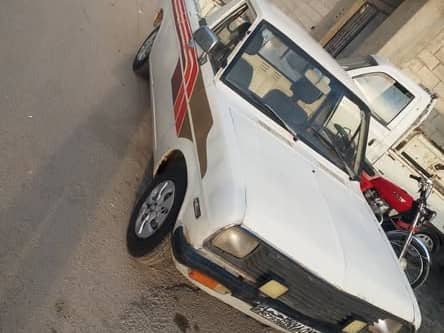 نيسان Pickup 1994