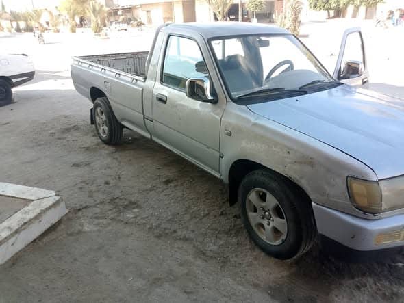 تويوتا بيك اب 2004