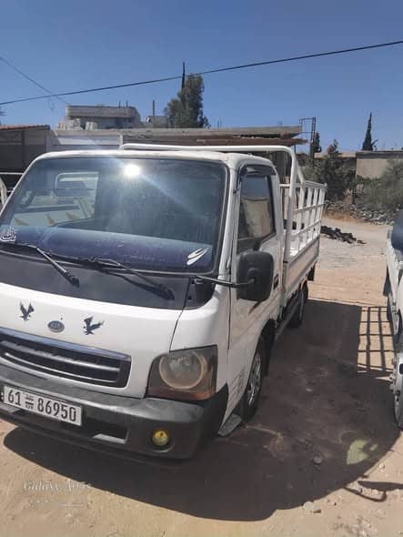 كيا K2700 2002