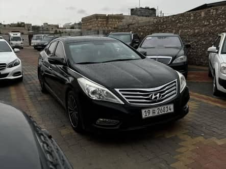 هيونداي أزيرا 2012