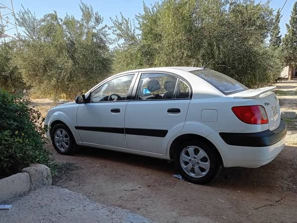كيا ريو 2008
