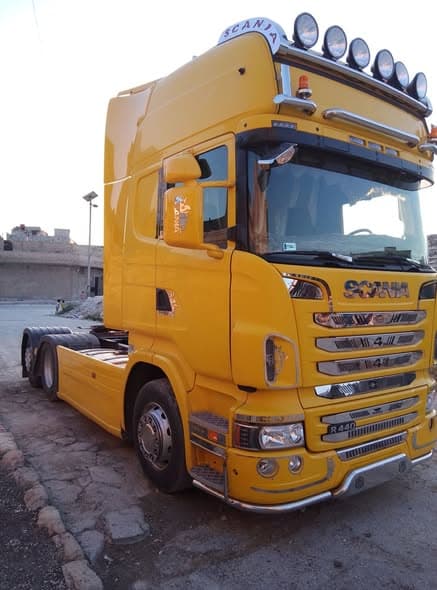 سكانيا 440 2011