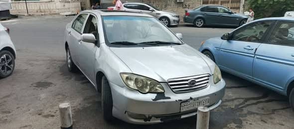 بي واي دي F3 2011