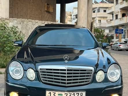 مرسيدس E240 2005