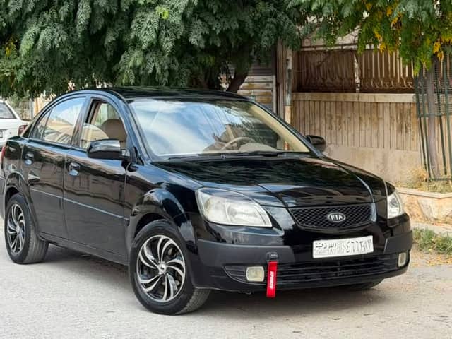 كيا ريو 2008