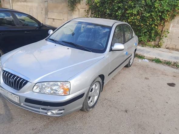 هيونداي الينترا 2006
