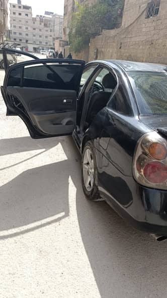 نيسان التيما 2005