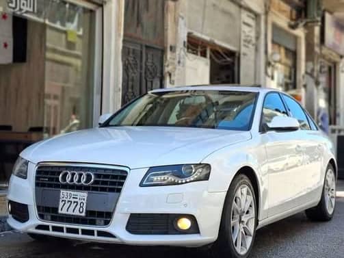 أودي A4 2012