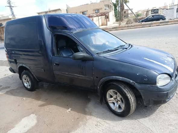 أوبل كومبو 1996